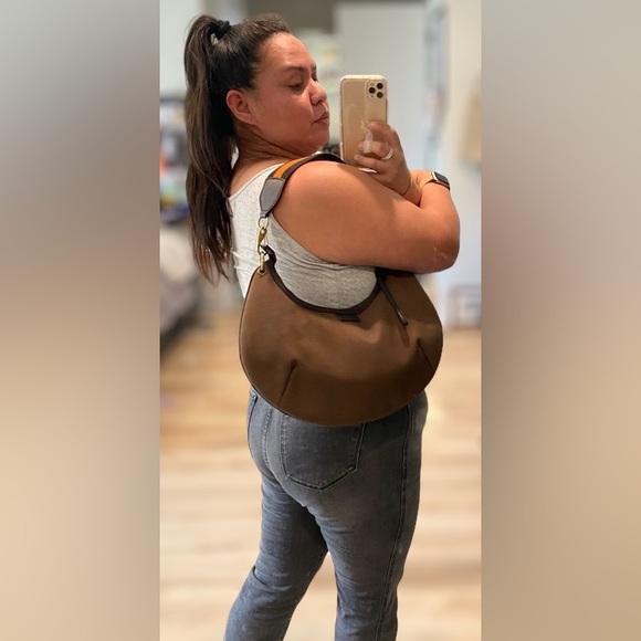 {Gucci} Crescent Shoulder Bag - Picture 6 of 9